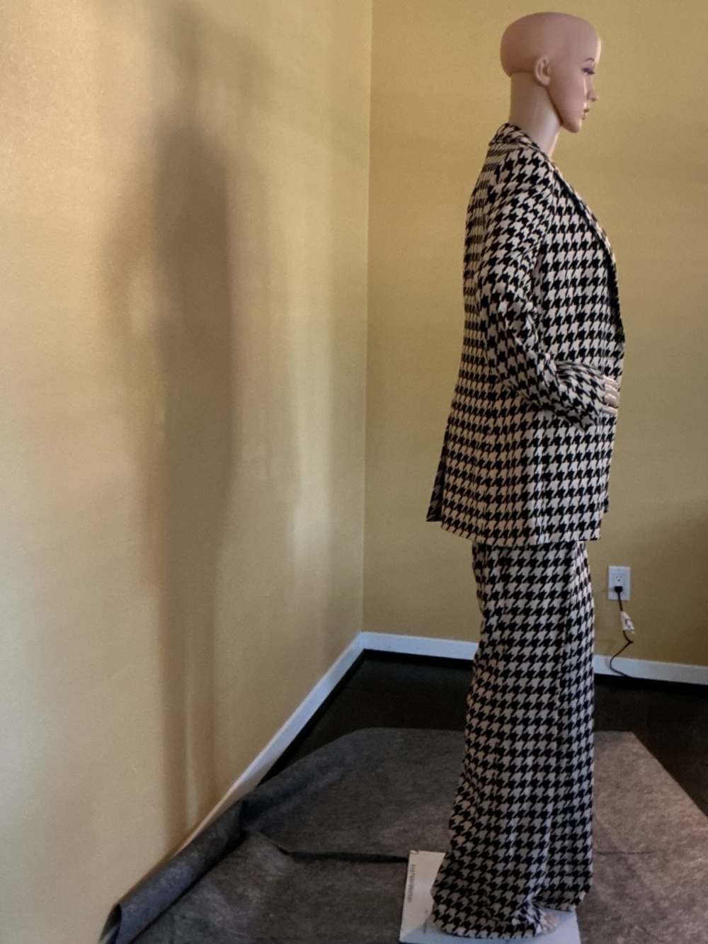 Alice and Olivia NWT Blazer Houndstooth Size 8 - Picture 4 of 9